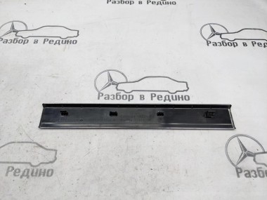 Накладка порога внутренняя MERCEDES-BENZ S-класс W220 рестайлинг (2002 - 2005) — Разборка Мерседес