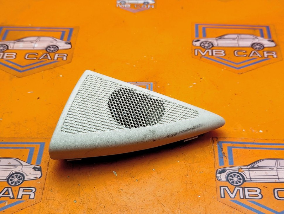 Уголок зеркала MERCEDES-BENZ E-класс W211/S211 (2002 - 2006) фото 1 &mdash; Разборка Мерседес