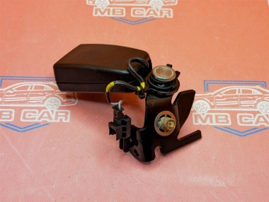 Замок ремня безопасности MERCEDES-BENZ CLS-класс C218/X218 рестайлинг (2014 - 2017) — Разборка Мерседес