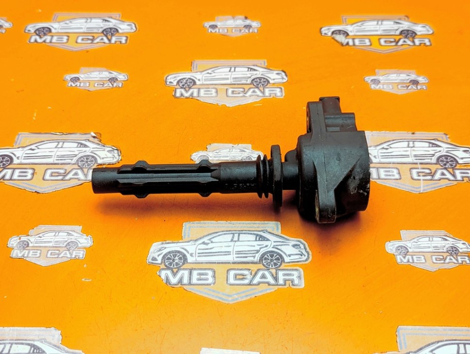 Катушка зажигания MERCEDES-BENZ C-класс W204/S204 (2006 - 2011) фото 1 &mdash; Разборка Мерседес