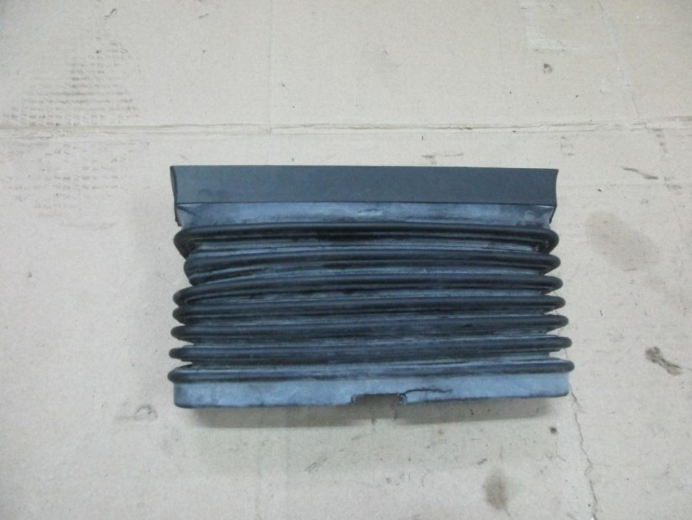 Патрубок воздушный MERCEDES-BENZ E-класс W212/S212/C207/A207 (2009 - 2013) фото 1 — Разборка Мерседес