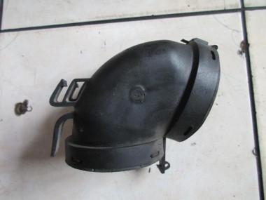 Патрубок воздушный MERCEDES-BENZ E-класс W210/S210 (1995 - 1999) — Разборка Мерседес