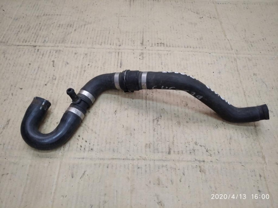 Патрубок ОЖ MERCEDES-BENZ Vito W639 (2003 - 2010) фото 1 — Разборка Мерседес