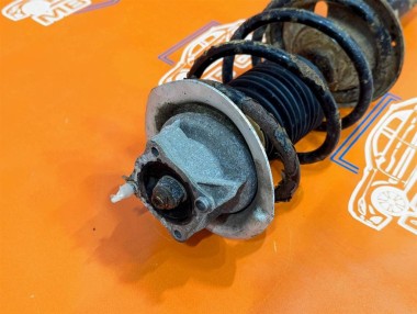 Стойка передняя MERCEDES-BENZ A-класс W168 (1997 - 2001) — Разборка Мерседес