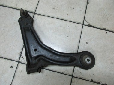 Рычаг передний нижний правый MERCEDES-BENZ Vito W638 (1996 - 2003) — Разборка Мерседес