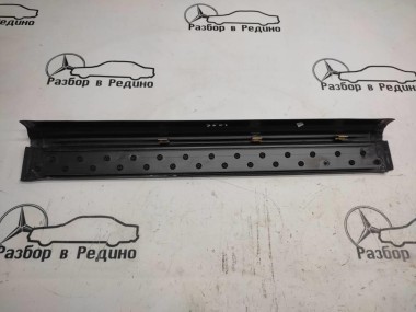 Накладка порога внутренняя MERCEDES-BENZ SLK-класс R170 (1996 - 2000) — Разборка Мерседес