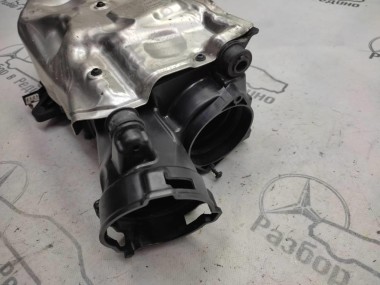 Корпус воздушного фильтра MERCEDES-BENZ C-класс W205/S205/C205/A205 (2014 - 2018) — Разборка Мерседес