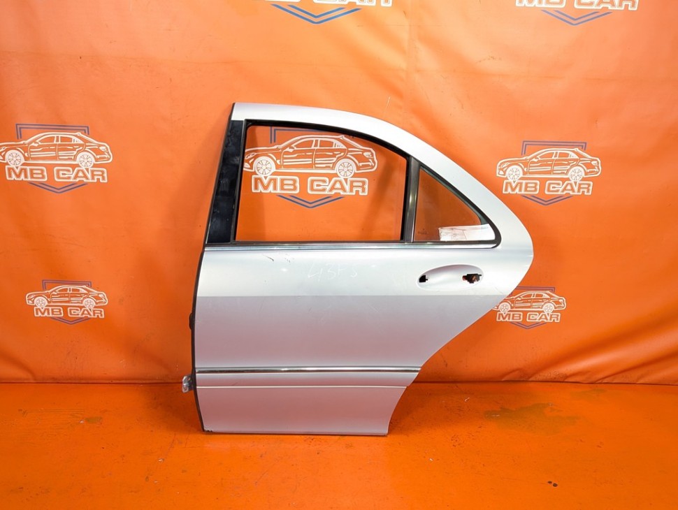Дверь задняя левая MERCEDES-BENZ S-класс W220 (1998 - 2005) фото 1 &mdash; Разборка Мерседес