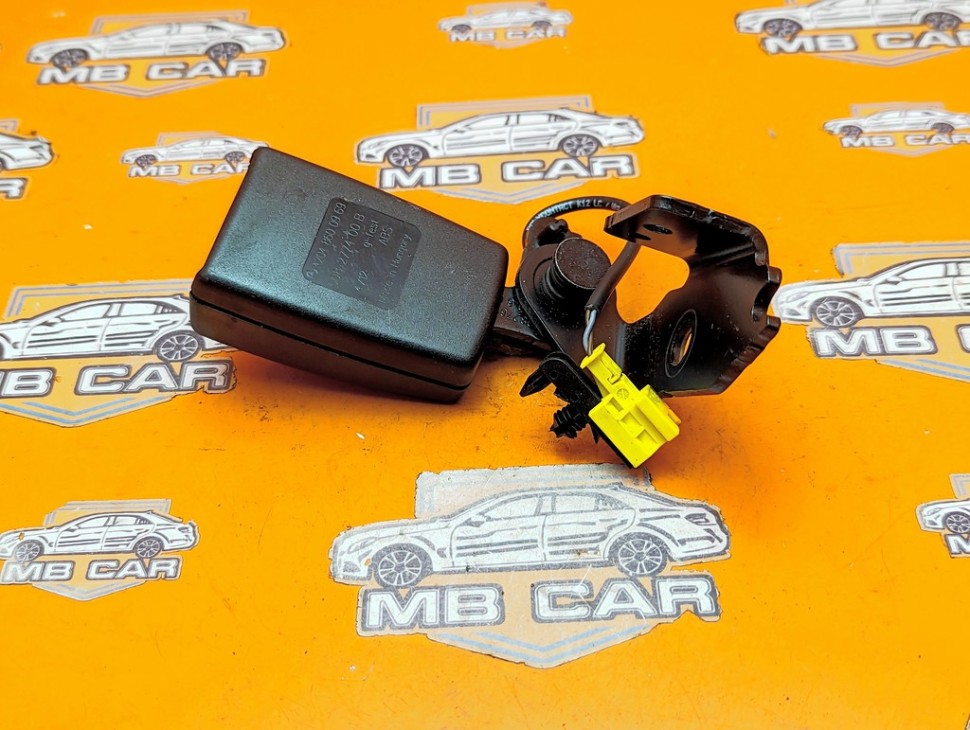 Замок ремня безопасности MERCEDES-BENZ C-класс W204/S204/С204 рестайлинг (2011 - 2015) фото 1 — Разборка Мерседес