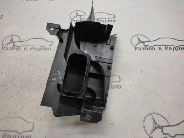 Воздуховод радиатора MERCEDES-BENZ X-класс I (2017 - 2020) — Разборка Мерседес