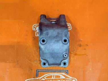 Опора двигателя задняя MERCEDES-BENZ CLA-класс C117/X117 (2013 - 2016) — Разборка Мерседес