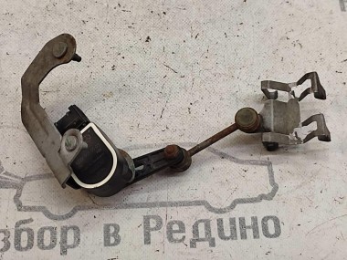 Датчик уровня пола MERCEDES-BENZ C-класс W205/S205/C205/A205 (2014 - 2018) — Разборка Мерседес