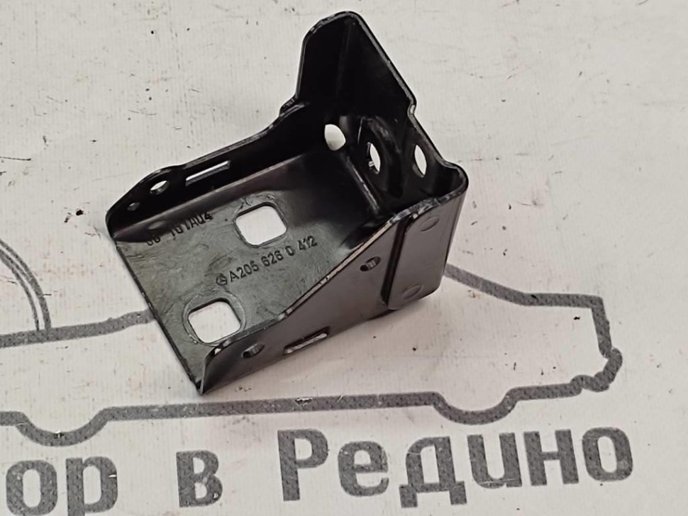 Кронштейн радиатора MERCEDES-BENZ C-класс W205/S205/C205/A205 (2014 - 2018) фото 1 — Разборка Мерседес