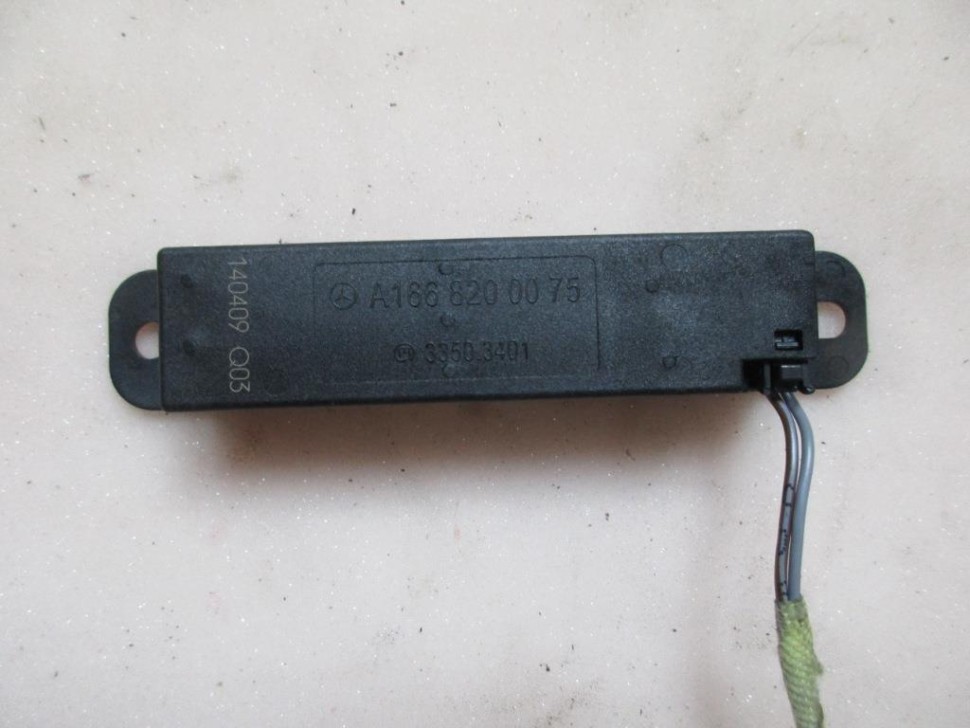 Антенна KEYLESS - GO MERCEDES-BENZ C-класс W205/S205/C205/A205 (2014 - 2018) фото 1 — Разборка Мерседес