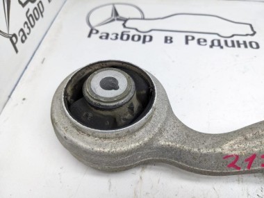 Рычаг передний нижний правый MERCEDES-BENZ E-класс W213/S213/C238/A238 (2016 - 2021) — Разборка Мерседес