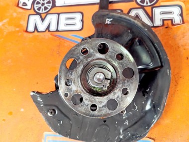 Кулак поворотный передний правый MERCEDES-BENZ E-класс W211/S211 (2002 - 2006) &mdash; Разборка Мерседес