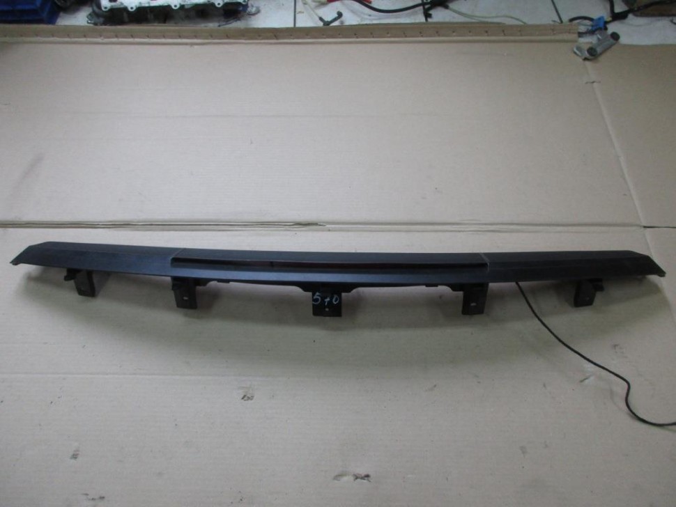 Накладка MERCEDES-BENZ C-класс W204/S204 (2006 - 2011) фото 1 — Разборка Мерседес