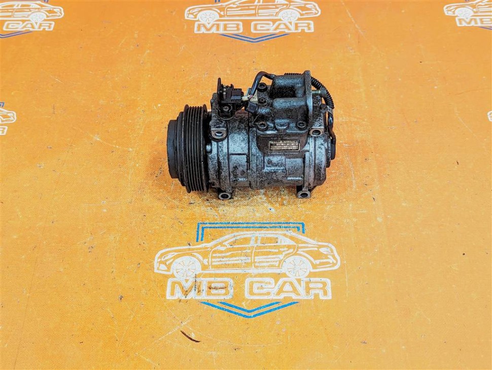 Компрессор кондиционера MERCEDES-BENZ W124 W124/S124/C124/A124 (1984 - 1993) фото 1 — Разборка Мерседес