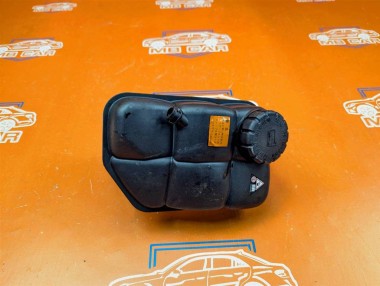 Бачок расширительный MERCEDES-BENZ CLS-класс C219 (2004 - 2008) — Разборка Мерседес