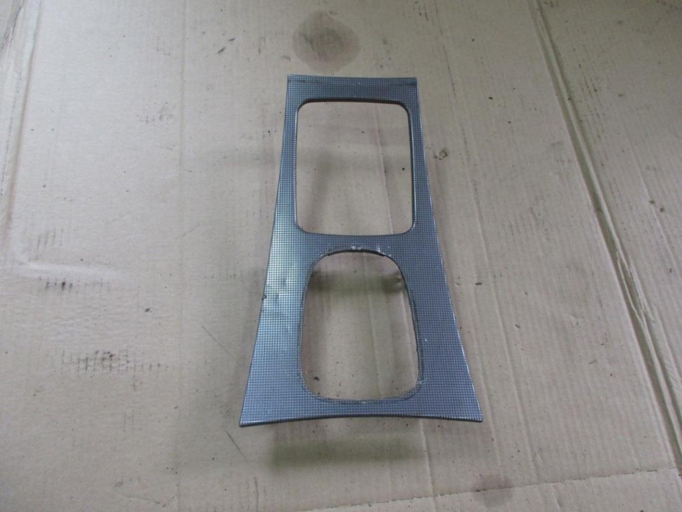 Накладка кулисы АКПП MERCEDES-BENZ C-класс W203/S203/CL203 (2000 - 2004) фото 1 — Разборка Мерседес