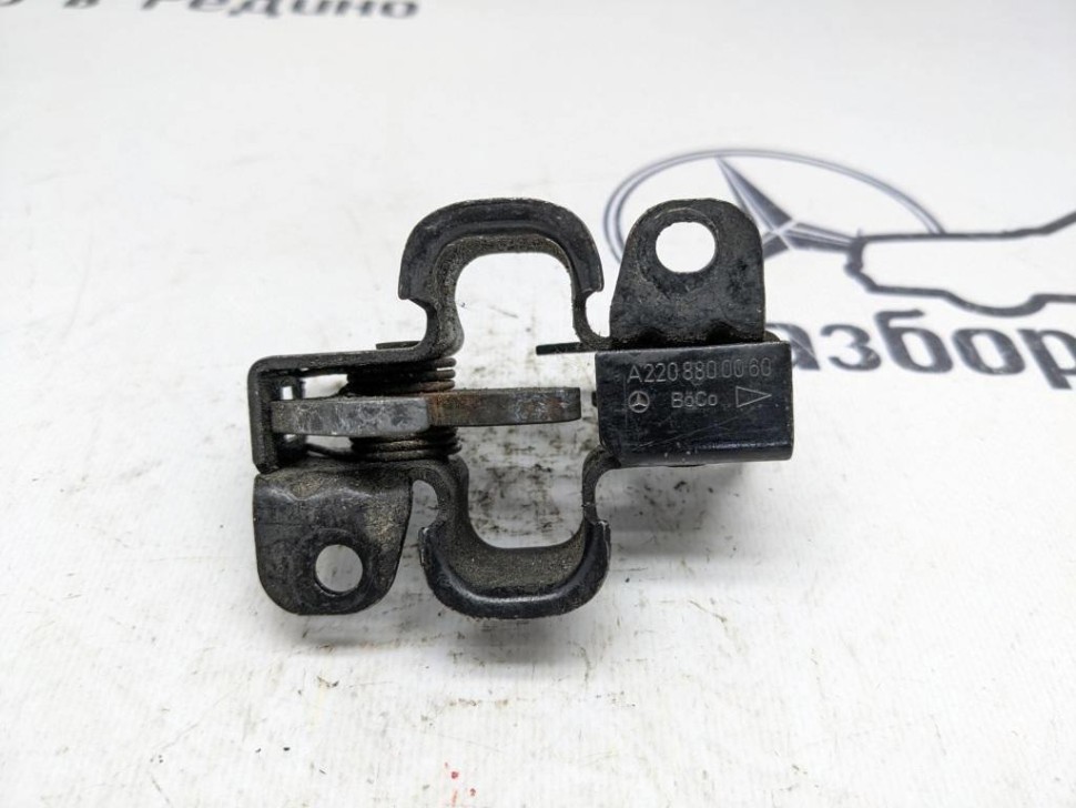 Замок капота MERCEDES-BENZ S-класс W220 рестайлинг (2002 - 2005) фото 1 — Разборка Мерседес