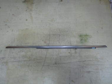 Молдинг стекла двери MERCEDES-BENZ CLS-класс C218/X218 рестайлинг (2014 - 2017) — Разборка Мерседес