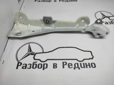 Кронштейн крепления крыла MERCEDES-BENZ M-класс W164 (2005 - 2008) — Разборка Мерседес