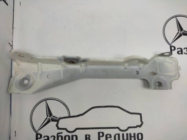 Кронштейн крепления крыла MERCEDES-BENZ M-класс W164 (2005 - 2008) — Разборка Мерседес