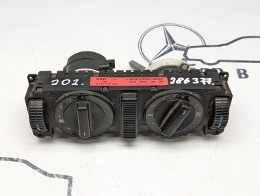 Панель управления климатом MERCEDES-BENZ C-класс W202/S202 (1993 - 1997) — Разборка Мерседес