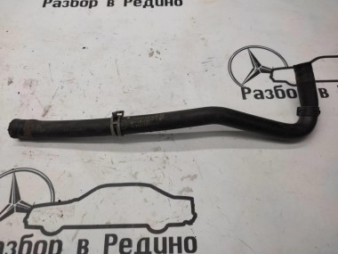 Патрубок ОЖ MERCEDES-BENZ S-класс W220 (1998 - 2005) — Разборка Мерседес