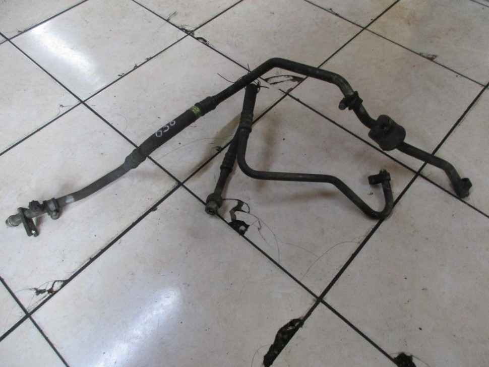 Трубка кондиционера MERCEDES-BENZ Vito W638 (1996 - 2003) фото 1 — Разборка Мерседес