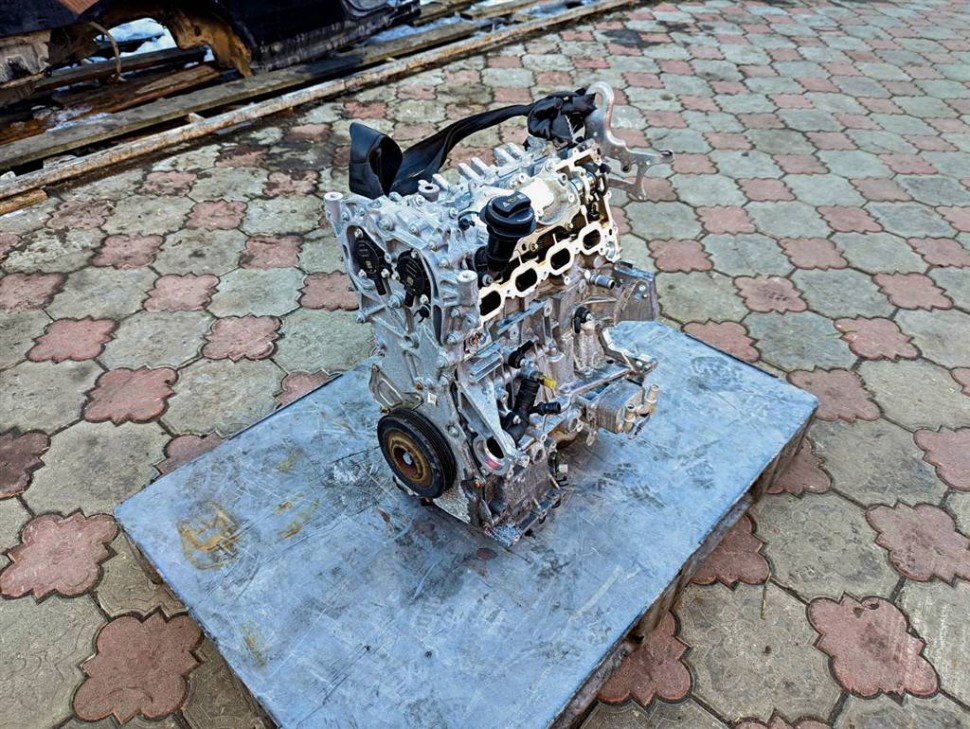 Двигатель бензиновый MERCEDES-BENZ A-класс W177 (2018 - 2023) фото 1 — Разборка Мерседес