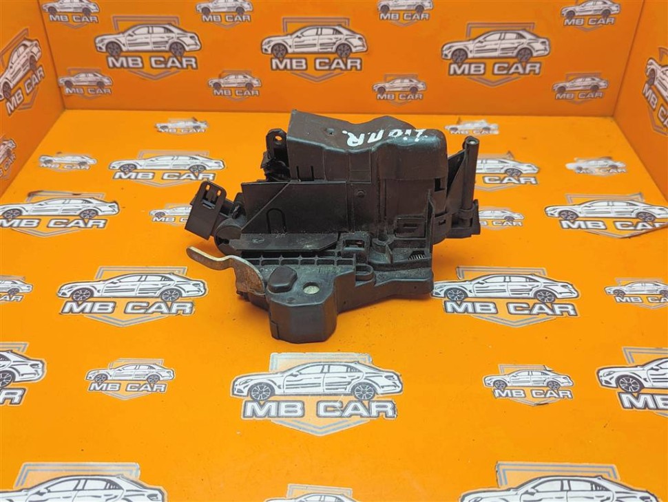 Замок двери передней правой MERCEDES-BENZ E-класс W210/S210 (1995 - 1999) фото 1 — Разборка Мерседес