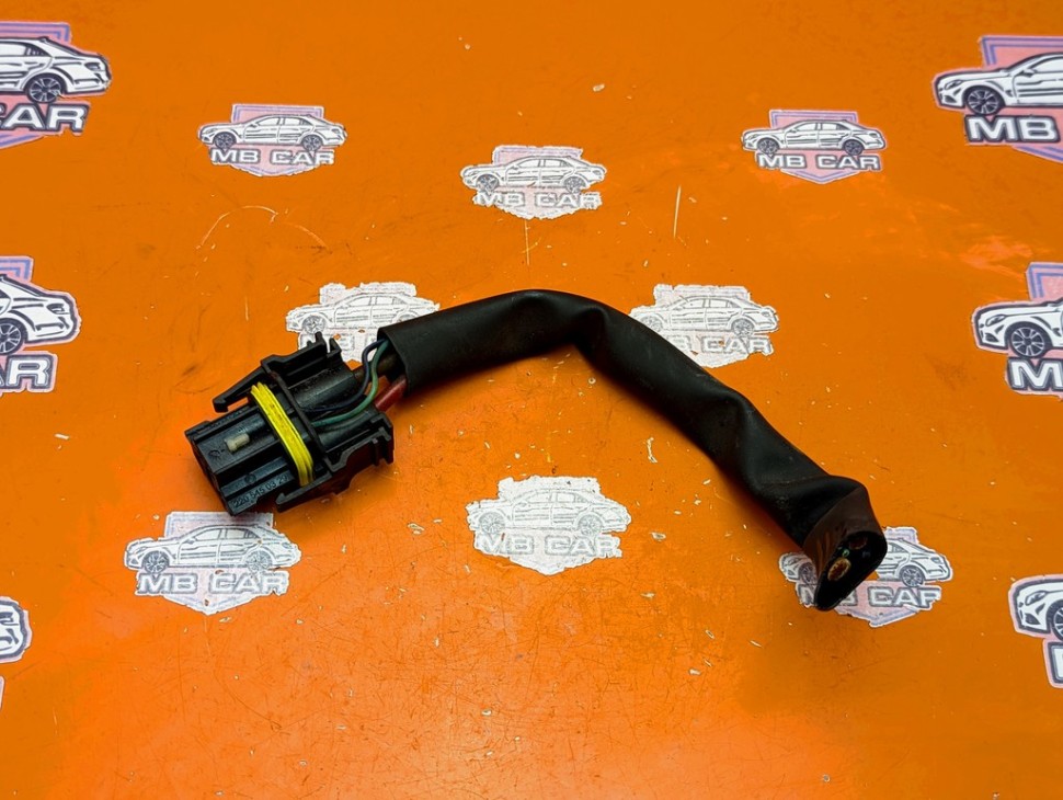 Разъем MERCEDES-BENZ E-класс W211/S211 (2002 - 2006) фото 1 &mdash; Разборка Мерседес