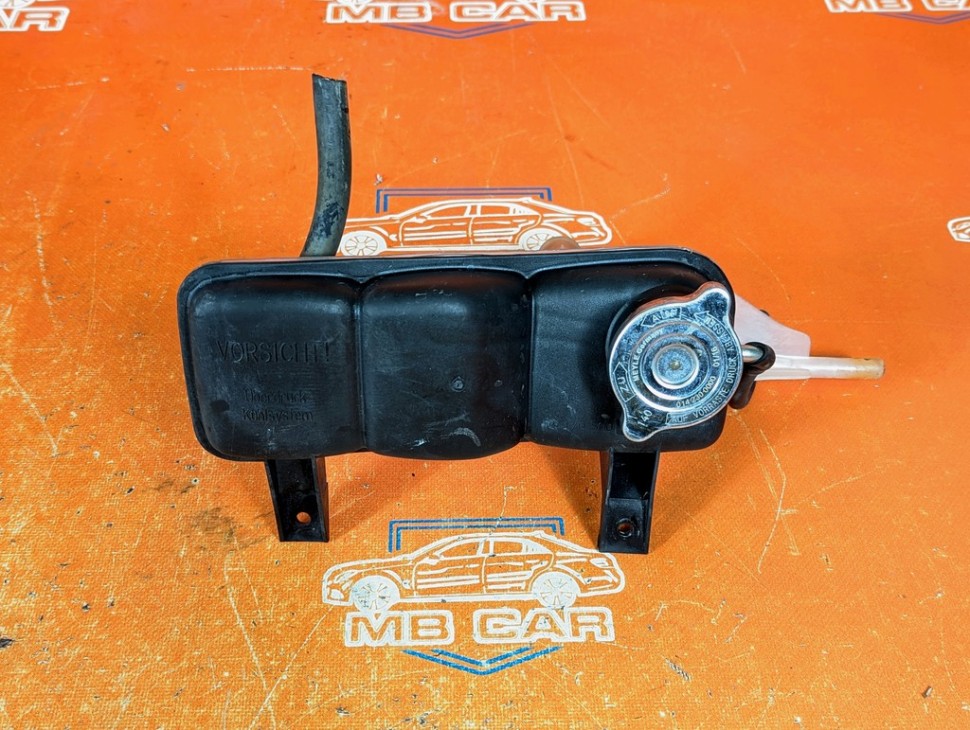 Бачок расширительный MERCEDES-BENZ SLK-класс R170 рестайлинг (2000 - 2004) фото 1 &mdash; Разборка Мерседес