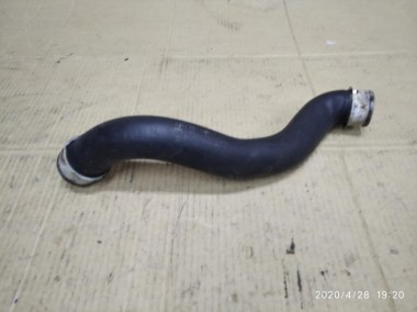 Патрубок радиатора MERCEDES-BENZ E-класс W212/S212/C207/A207 (2009 - 2013) — Разборка Мерседес