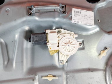 Стеклоподъемник передний левый MERCEDES-BENZ R-класс W251 рестайлинг (2007 - 2010) R 350d 3.0 4MATIC 7G-Tronic (224 л.с.) &mdash; Разборка Мерседес
