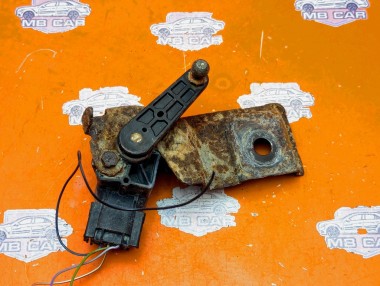 Датчик уровня пола MERCEDES-BENZ S-класс W220 (1998 - 2005) &mdash; Разборка Мерседес