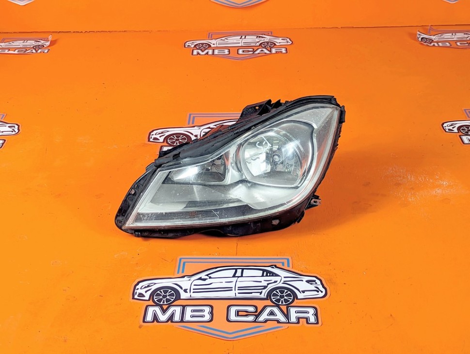 Фара левая MERCEDES-BENZ C-класс W204/S204/С204 рестайлинг (2011 - 2015) фото 1 &mdash; Разборка Мерседес