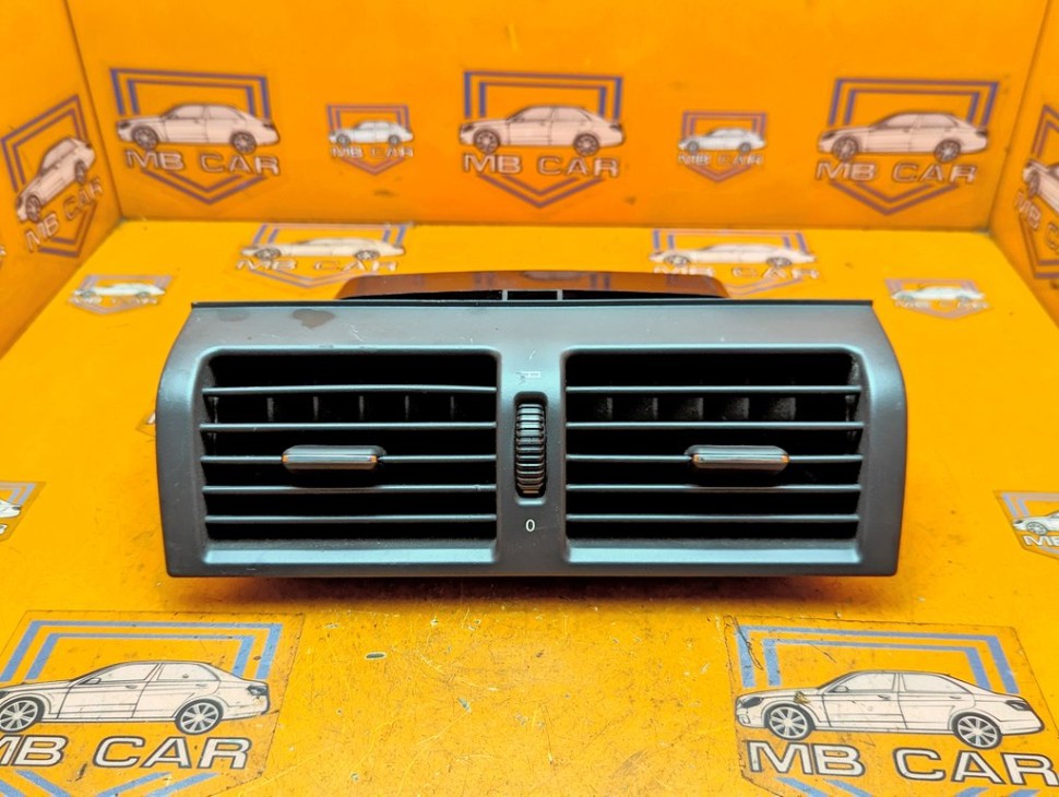 Воздуховод центральный MERCEDES-BENZ E-класс W210/S210 рестайлинг (1999 - 2003) E 200 2.0 MT (163 л.с.) фото 1 &mdash; Разборка Мерседес