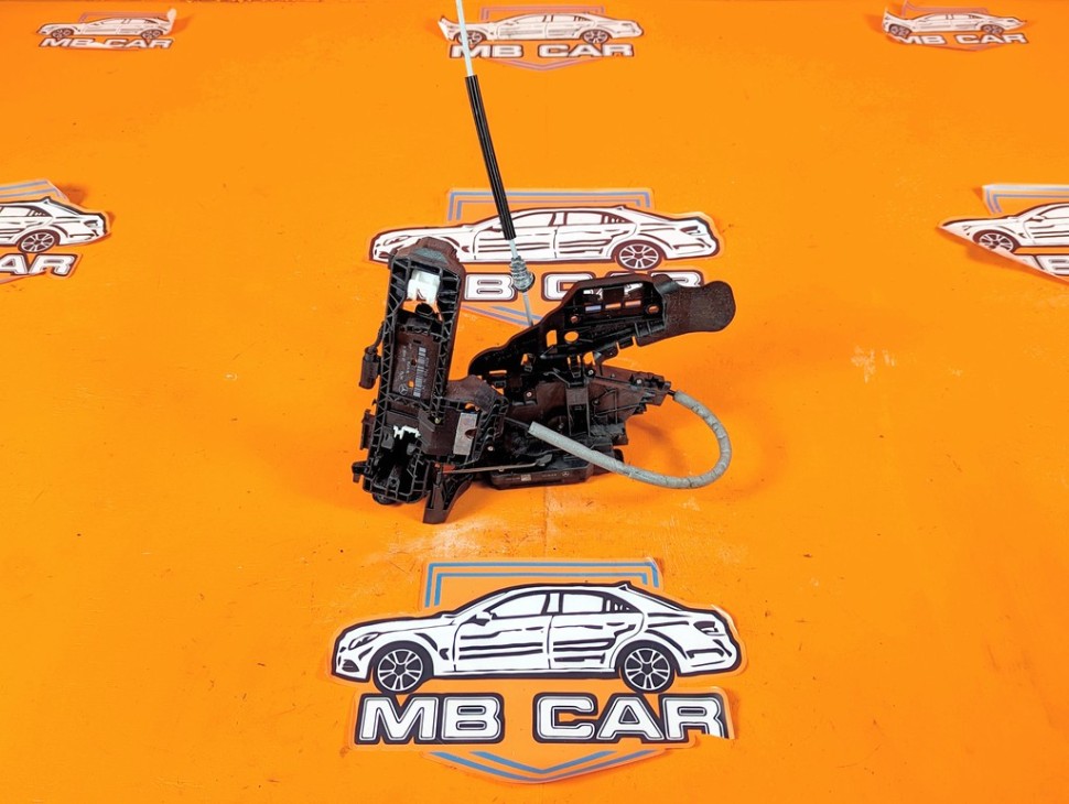 Замок двери передней правой MERCEDES-BENZ GLE-класс W166 (2015 - 2018) фото 1 &mdash; Разборка Мерседес