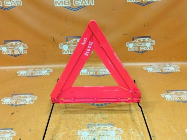 Знак аварийной остановки MERCEDES-BENZ C-класс W204/S204/С204 рестайлинг (2011 - 2015) — Разборка Мерседес