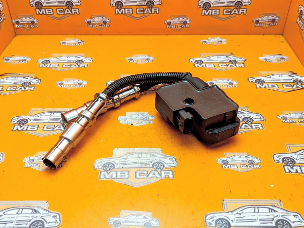 Катушка зажигания MERCEDES-BENZ E-класс W211/S211 (2002 - 2006) фото 1 &mdash; Разборка Мерседес