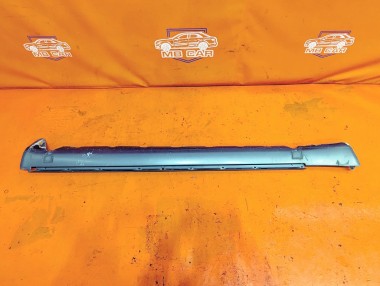 Порог пластиковый левый MERCEDES-BENZ E-класс W124/S124/C124/A124 (1984 - 1997) — Разборка Мерседес