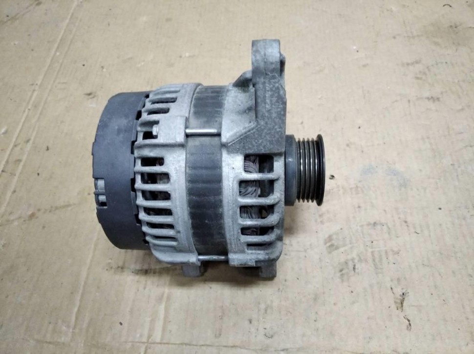 Генератор MERCEDES-BENZ CLA-класс C117/X117 (2013 - 2016) фото 1 — Разборка Мерседес