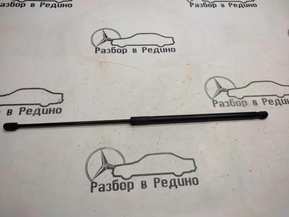 Амортизатор капота MERCEDES-BENZ C-класс W204/S204/С204 рестайлинг (2011 - 2015) фото 1 — Разборка Мерседес