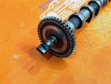 Распредвал выпускной MERCEDES-BENZ Sprinter W901-905 (1995 - 2006) — Разборка Мерседес