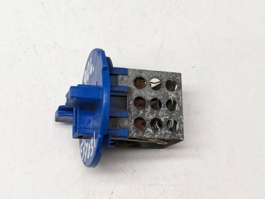 Реле моторчика печки MERCEDES-BENZ Sprinter W906 (2006 - 2019) — Разборка Мерседес