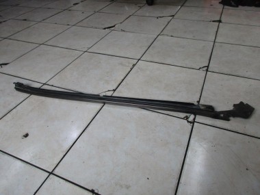 Молдинг лобового стекла MERCEDES-BENZ S-класс W220 (1998 - 2005) — Разборка Мерседес