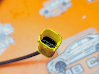 Пиропатрон капота MERCEDES-BENZ C-класс W205/S205/C205/A205 (2014 - 2018) — Разборка Мерседес